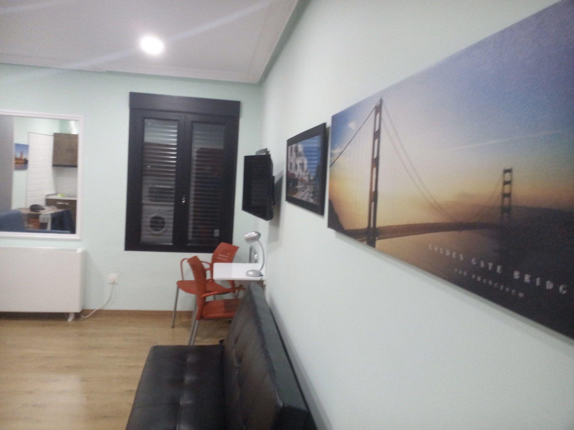 Apartamentos Mata7 莱昂 外观 照片